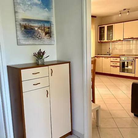 Mira Apartment